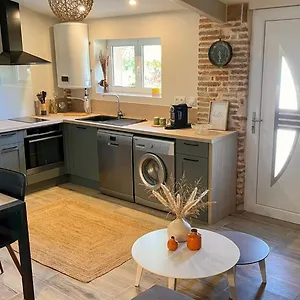 https://le-gite-de-cousal.midi-pyreneeshotels.com