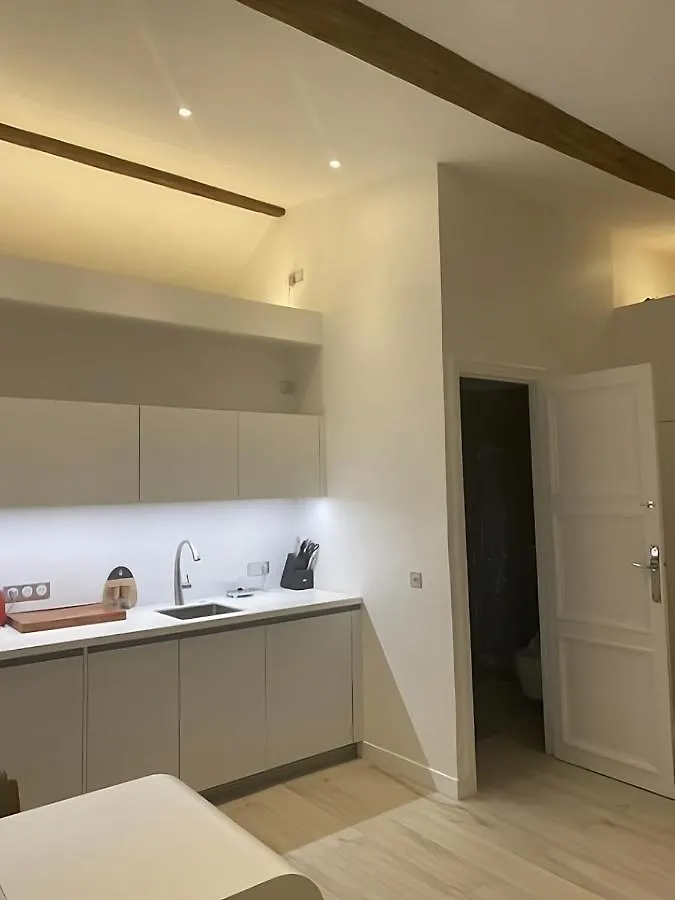 New Apartment Near Champs Elysees Paris