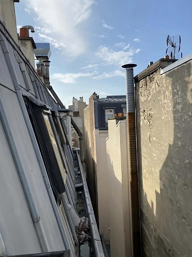 New Apartment Near Champs Elysees Paris